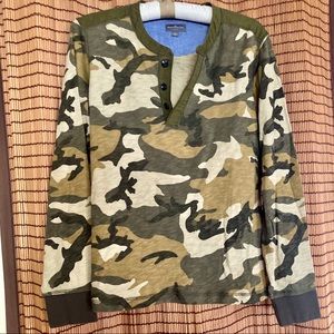 LL Bean Men's Signature Henley, Long-Sleeve Slim Fit Camouflage Large